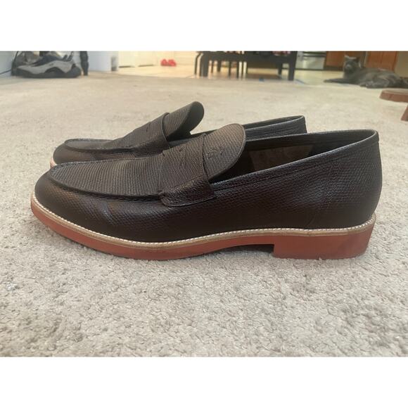 Brooks Brothers Textured Leather Penny Loafers in Brown. Size 12 main image 5